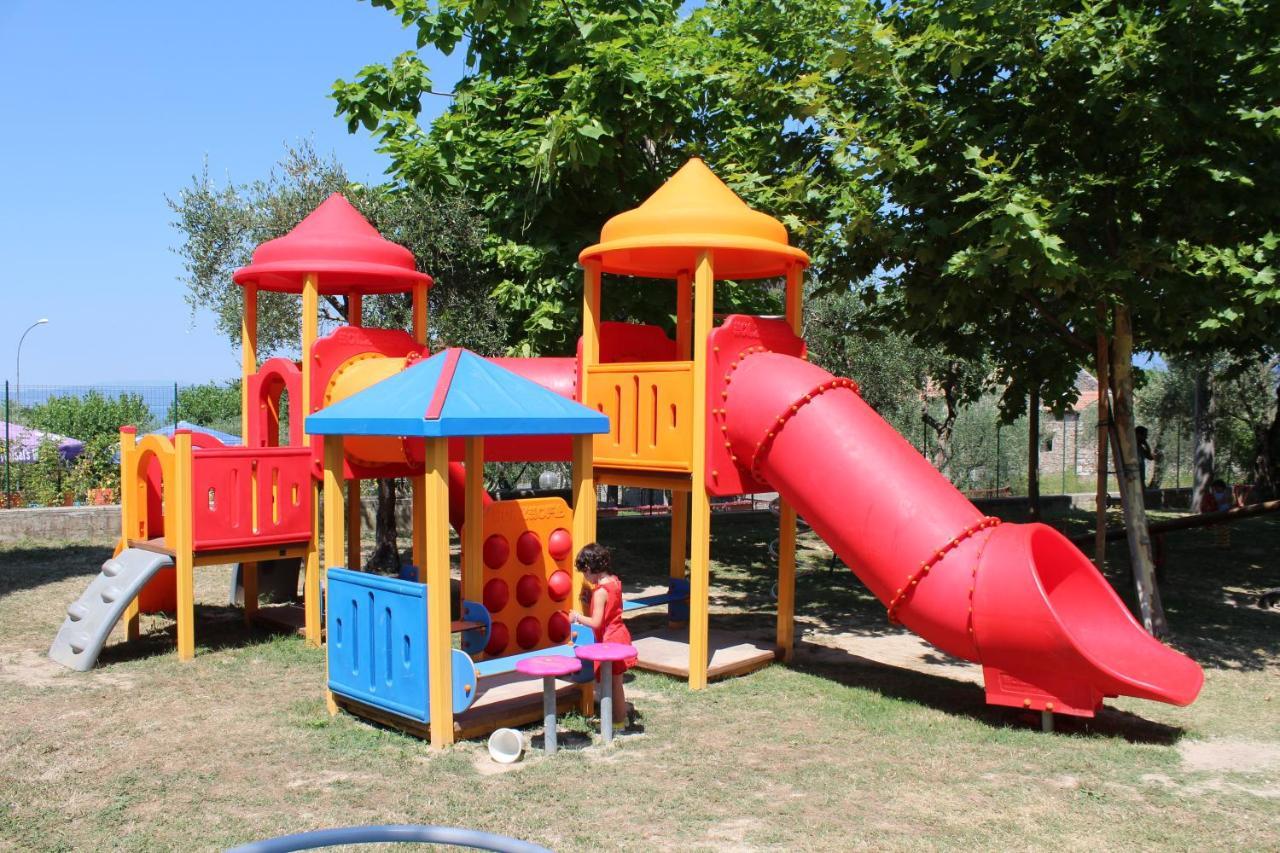 ברדולינו Albatross Mobile Homes On Camping Cisano & San Vito S. P. A. מראה חיצוני תמונה